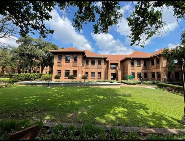 BUSINESS PROPERTY TO RENT IN LYTTELTON